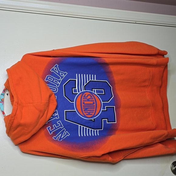 NBA New York Knicks Orange Basketball Hoodie Size L - Picture 4 of 9